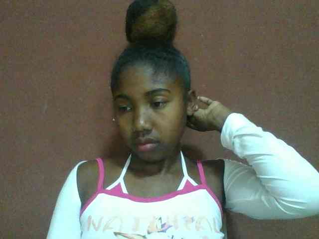 Annah21 webcam
