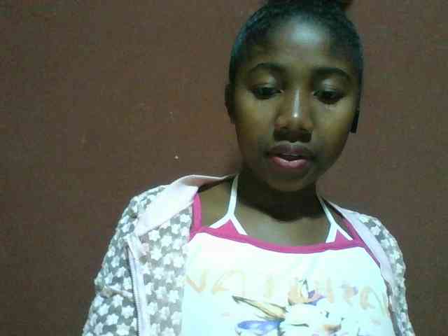 Annah21 webcam