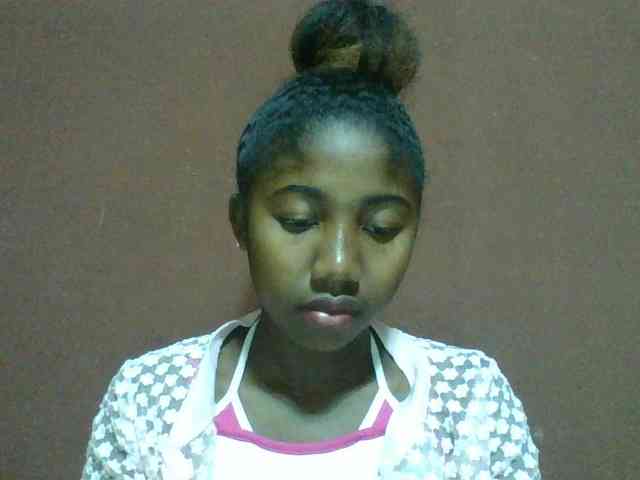 Annah21 webcam