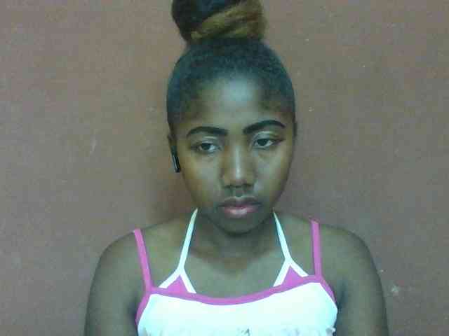 Annah21 webcam