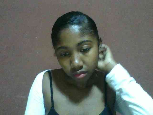 Annah21 webcam