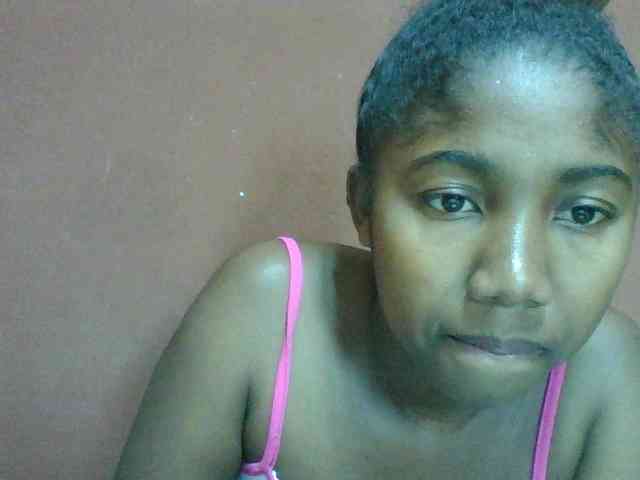 Annah21 webcam