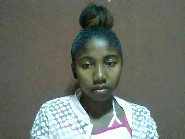 Annah21 webcam