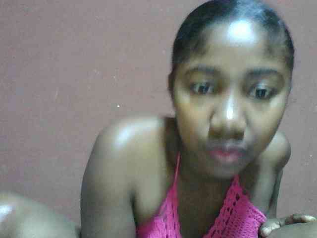 Annah21 webcam