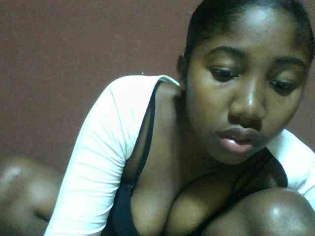 Annah21 webcam