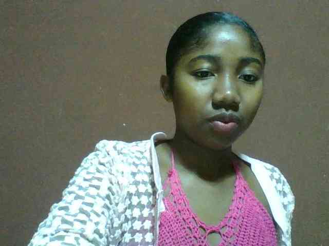 Annah21 webcam