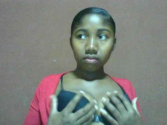 Annah21 webcam