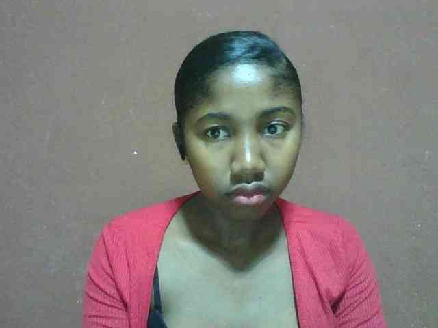 Annah21 webcam