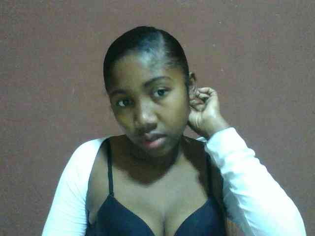 Annah21 webcam