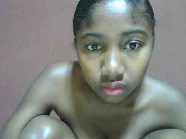 Annah21 webcam