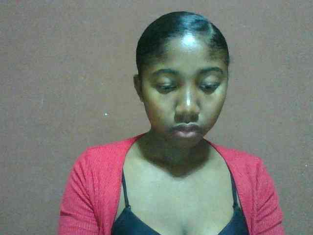 Annah21 webcam