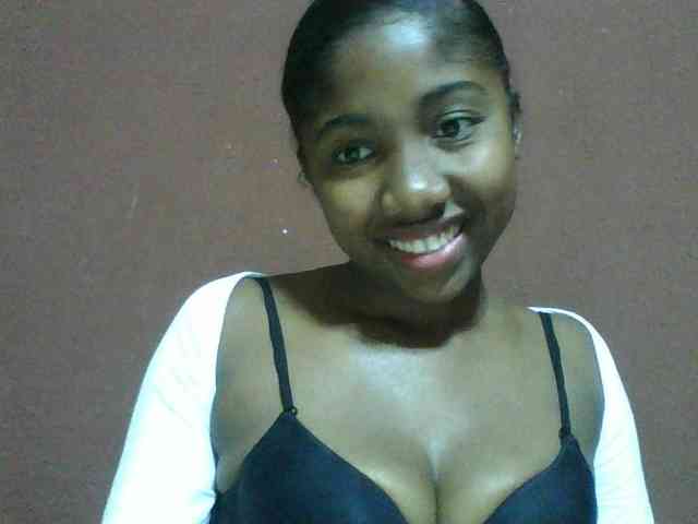 Annah21 webcam