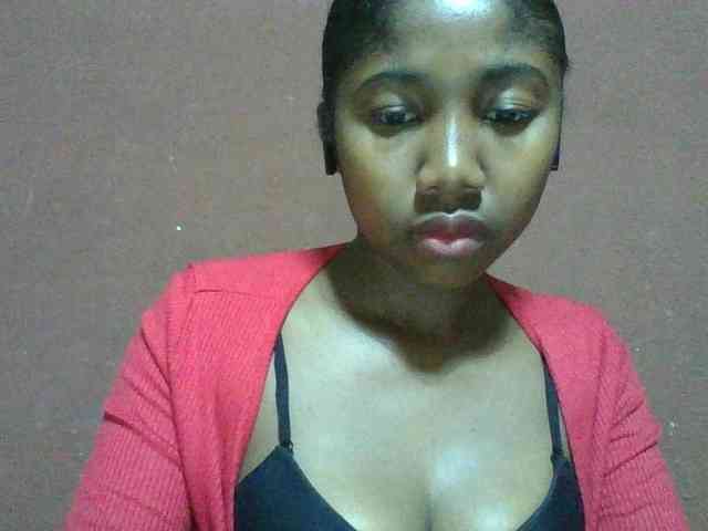 Annah21 webcam