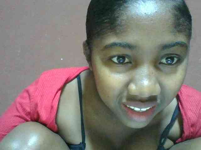 Annah21 webcam