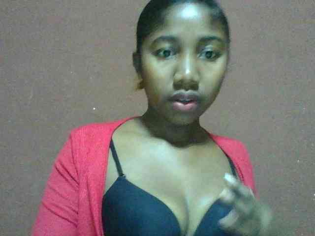 Annah21 webcam