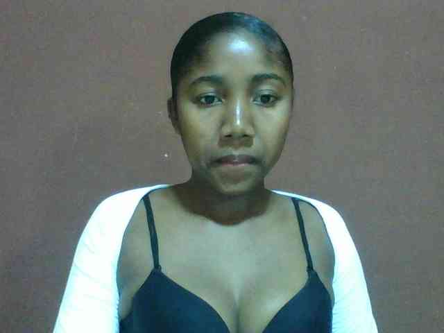 Annah21 webcam