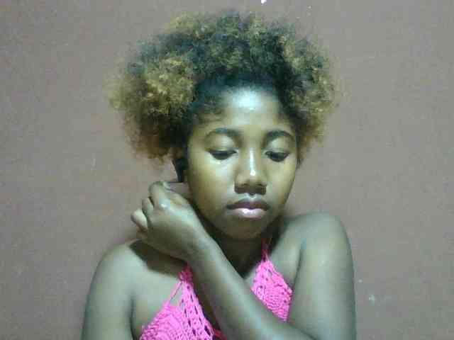Annah21 webcam