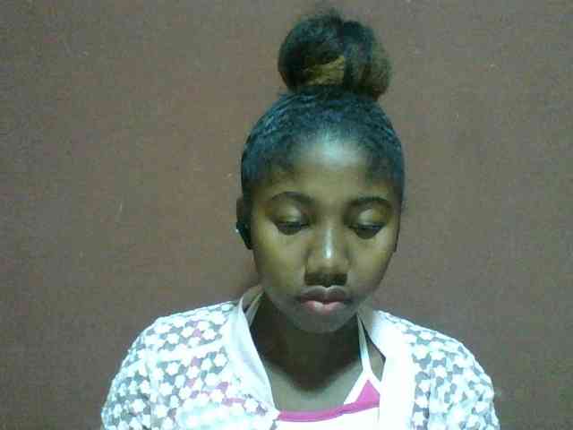 Annah21 webcam