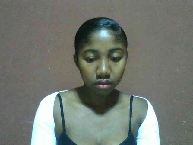 Annah21 webcam