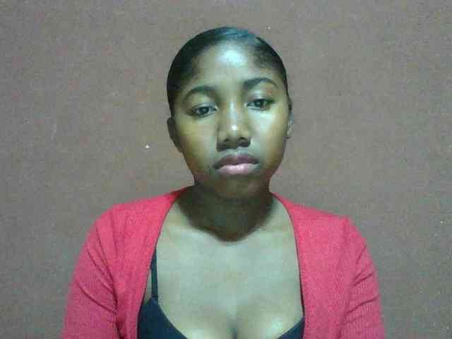 Annah21 webcam