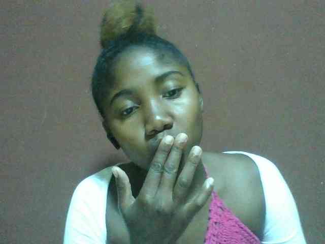 Annah21 webcam