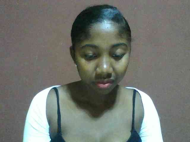 Annah21 webcam