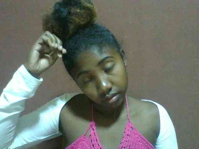 Annah21 webcam