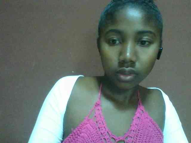 Annah21 webcam