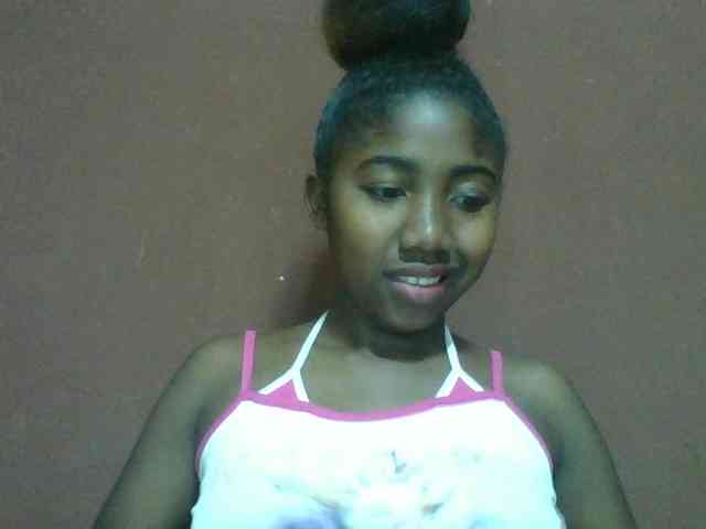 Annah21 webcam