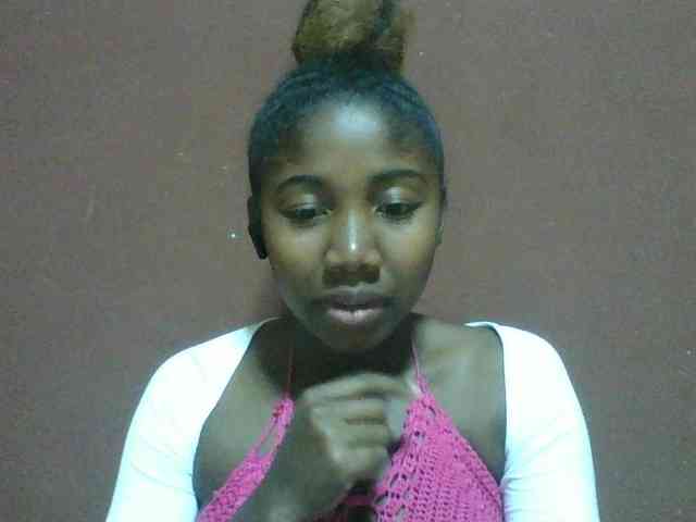 Annah21 webcam