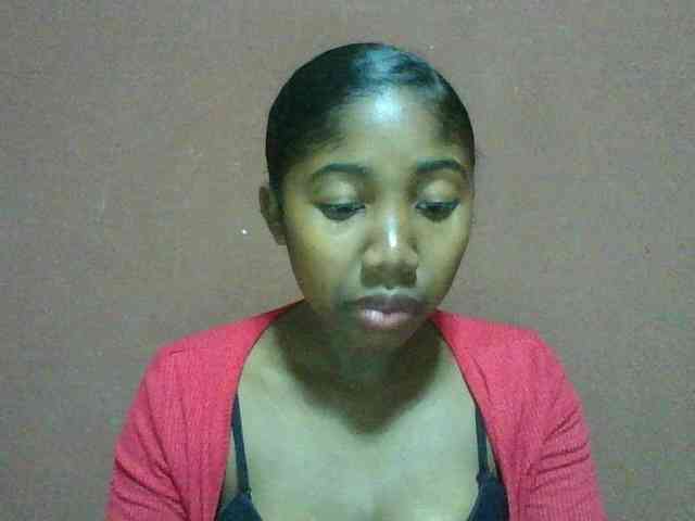 Annah21 webcam