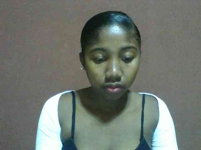 Annah21 webcam