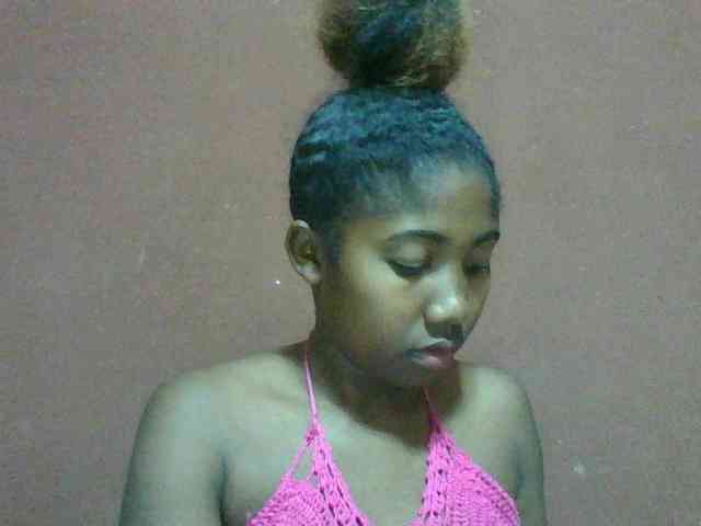 Annah21 webcam