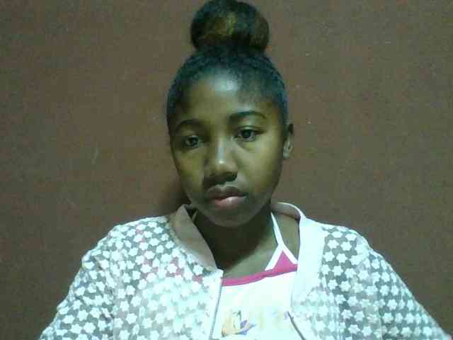 Annah21 webcam