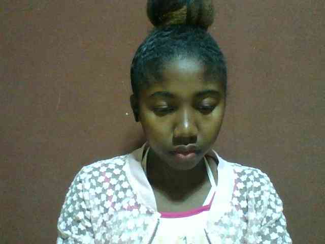 Annah21 webcam