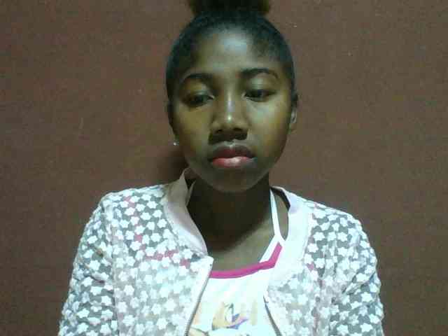 Annah21 webcam