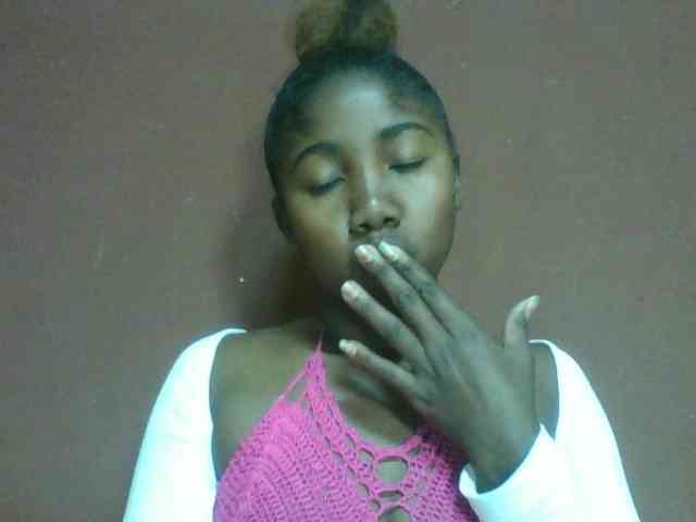 Annah21 webcam