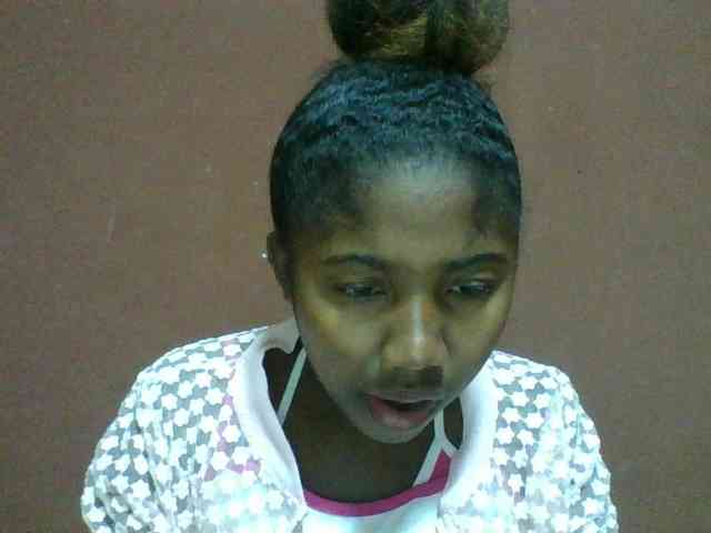 Annah21 webcam