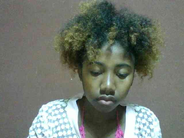 Annah21 webcam