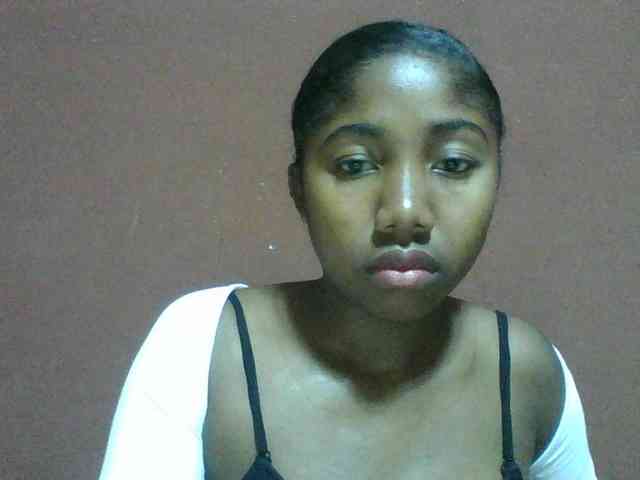 Annah21 webcam