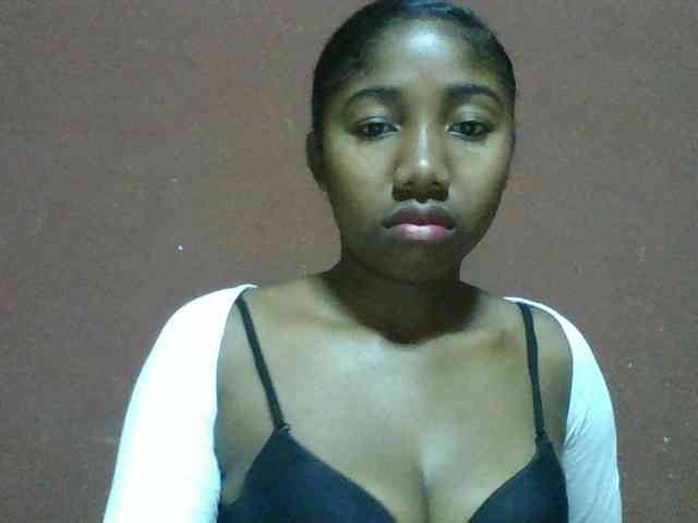 Annah21 webcam