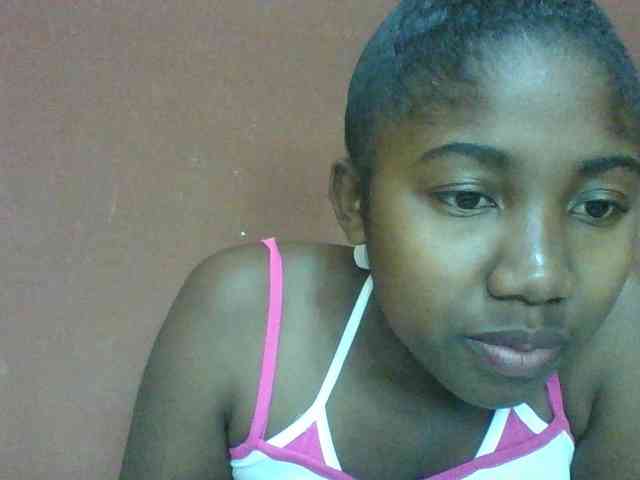 Annah21 webcam