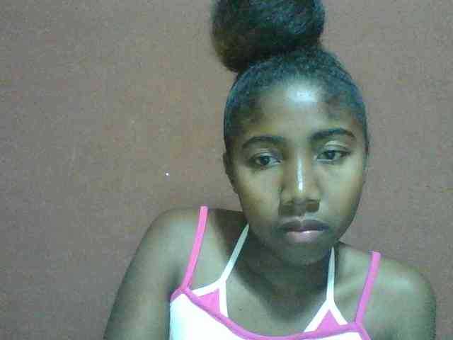 Annah21 webcam