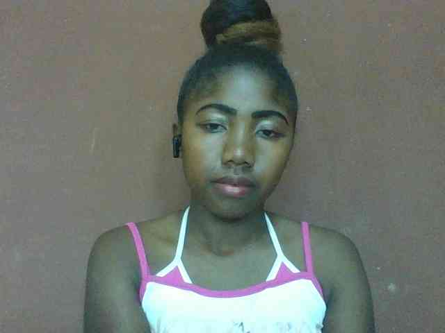Annah21 webcam