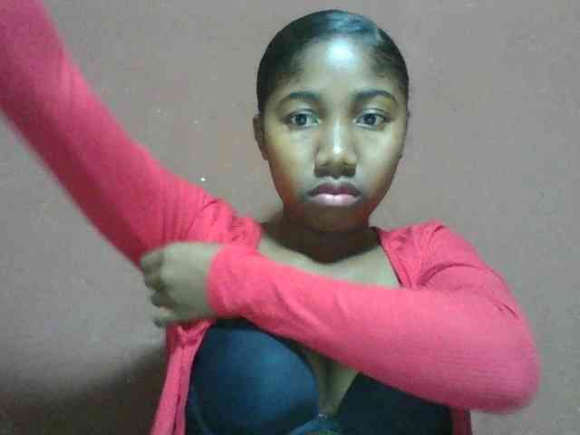 Annah21 webcam