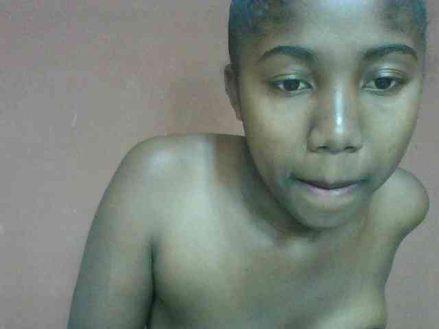Annah21 webcam
