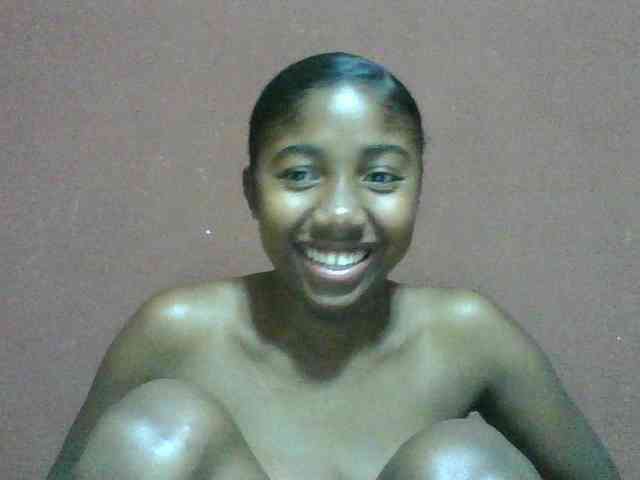 Annah21 webcam