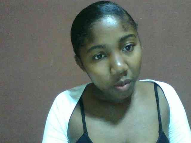 Annah21 webcam