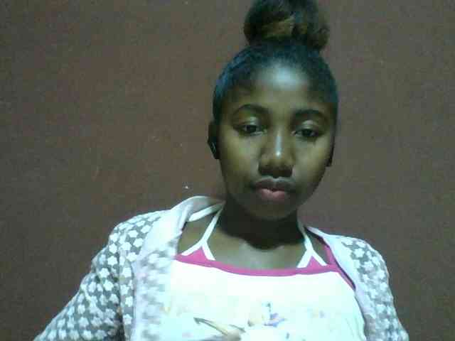 Annah21 webcam
