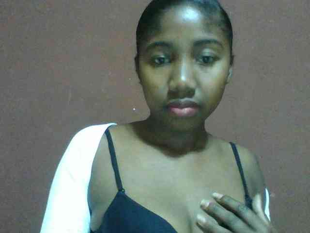 Annah21 webcam